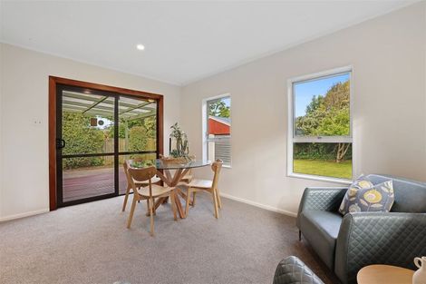 Photo of property in 16 Manor Place, Bryndwr, Christchurch, 8053