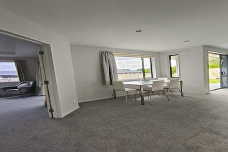 Photo of property in 10 Amner Place, Havelock North, 4130