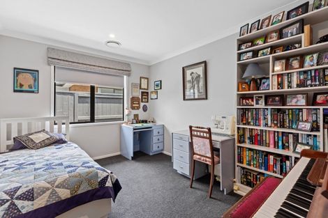 Photo of property in 11 Stevenson Drive, Papamoa, 3118