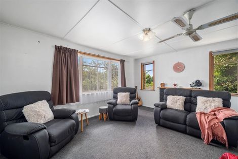 Photo of property in 71 Meadowbank Crescent, Fordlands, Rotorua, 3015