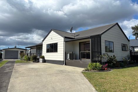 Photo of property in 7 Sunningdale Street, Wattle Downs, Auckland, 2103