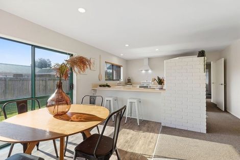 Photo of property in 88 Evans Road, Papamoa Beach, Papamoa, 3118