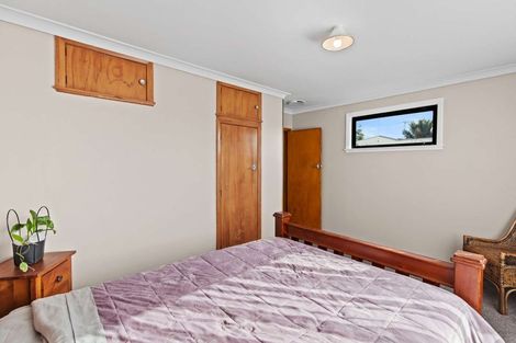 Photo of property in 32 Gloucester Street, Takaro, Palmerston North, 4412