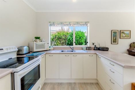 Photo of property in Brookvale Village, 43/17 Redwood Close, Paraparaumu, 5032