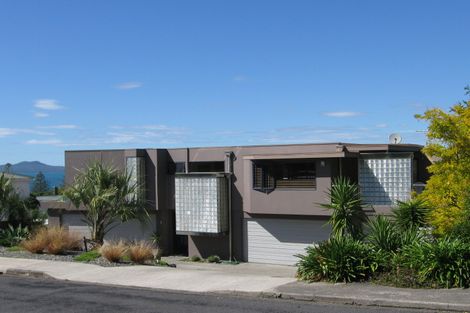 Photo of property in 13 Oban Road, Browns Bay, Auckland, 0630