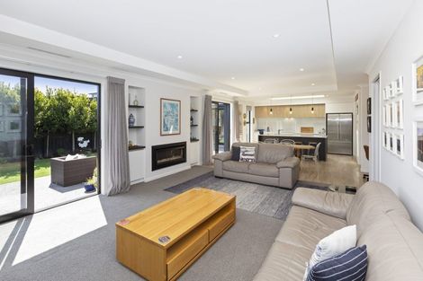 Photo of property in 86 Aston Drive, Waimairi Beach, Christchurch, 8083