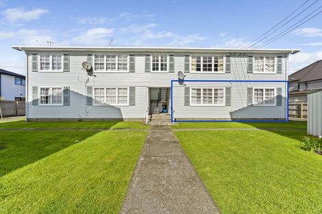 Photo of property in 1/95 Whites Line East, Waiwhetu, Lower Hutt, 5010