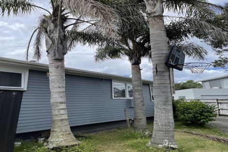 Photo of property in 2/3 Seine Road, Forrest Hill, Auckland, 0620