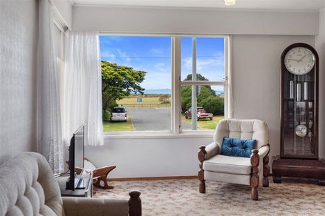 Photo of property in 1180 Papamoa Beach Road, Papamoa Beach, Papamoa, 3118