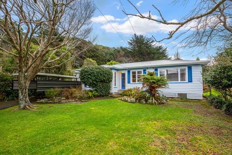 Photo of property in 4 Dover Road, Wainuiomata, Lower Hutt, 5014