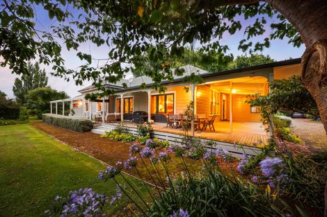 Photo of property in 394 Kairanga Bunnythorpe Road, Bunnythorpe, Palmerston North, 4478