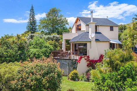 Photo of property in 1/142 Aberdeen Road, Campbells Bay, Auckland, 0620