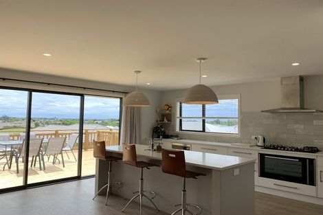 Photo of property in 8 Pinkerton Place, Ohauiti, Tauranga, 3112