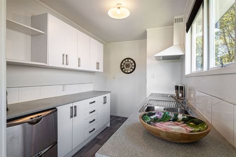 Photo of property in 7 Simon Ellice Drive, Bayview, Auckland, 0629