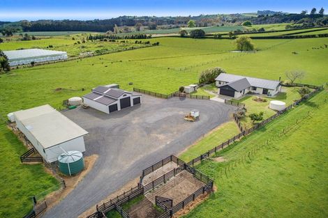 Photo of property in 16 Friedlander Road, Tuakau, 2694