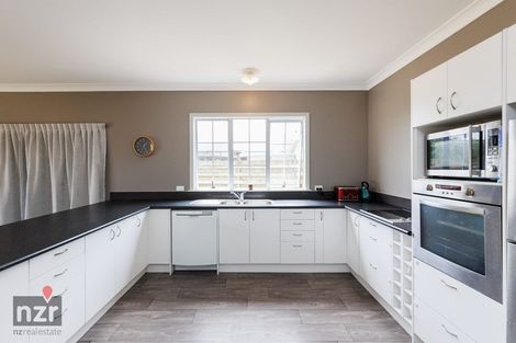 Photo of property in 3 Medway Street, Rongotea, 4476