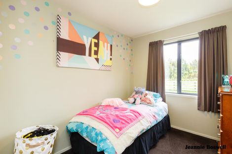 Photo of property in 5/454 Stoney Creek Road, Kelvin Grove, Palmerston North, 4470