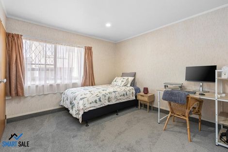 Photo of property in 19a Reid Road, New Lynn, Auckland, 0600