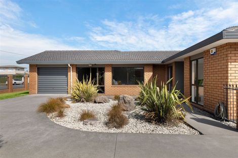 Photo of property in 141 Grimseys Road, Redwood, Christchurch, 8051
