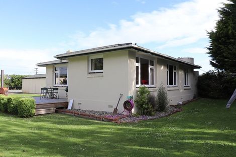 Photo of property in 15 Alexander Place, Woodlands, Invercargill, 9871