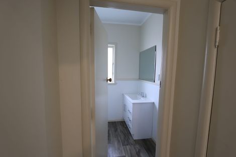 Photo of property in 44 Bandon Street, Frankton, Hamilton, 3204