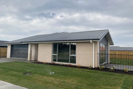 Photo of property in 3 Yates Place, Amberley, 7410