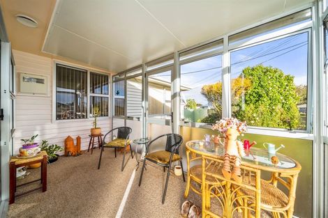 Photo of property in 14 Iredale Road, Hawera, 4610