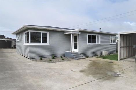 Photo of property in 26 Paritutu Road, Spotswood, New Plymouth, 4310