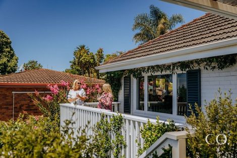 Photo of property in 132 Sutherland Road, Brookfield, Tauranga, 3110