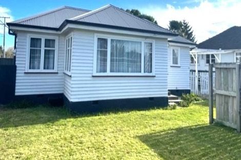 Photo of property in 92 Herbert Street, Masterton, 5810