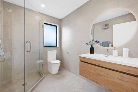 Photo of property in 4 Auden Close, Somerville, Auckland, 2014