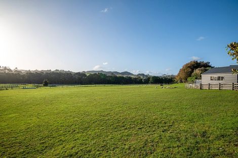Photo of property in 361 Waitoki Road, Waitoki, Kaukapakapa, 0871
