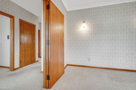 Photo of property in 28 Linwood Avenue, Mount Albert, Auckland, 1025