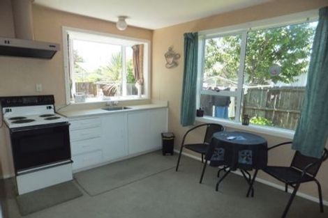 Photo of property in 1/102 Roberta Drive, Somerfield, Christchurch, 8024