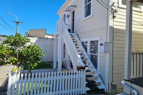 Photo of property in 212 Rintoul Street, Berhampore, Wellington, 6023