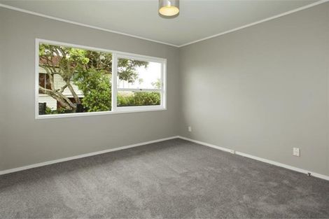 Photo of property in 1/134 Calliope Road, Stanley Point, Auckland, 0624