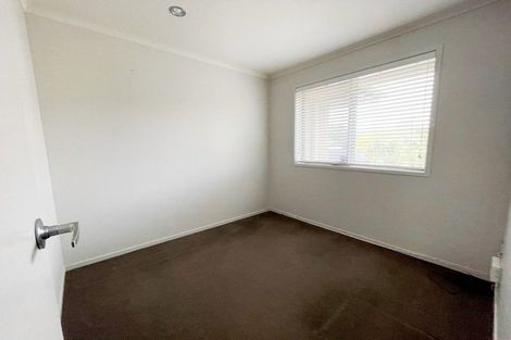 Photo of property in 26 Hornbill Drive, Fairview Heights, Auckland, 0632