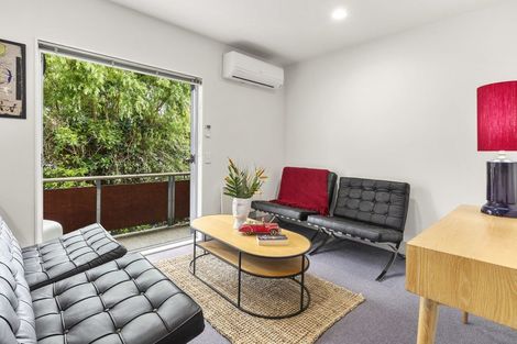 Photo of property in 2/112 Mairangi Road, Wilton, Wellington, 6012