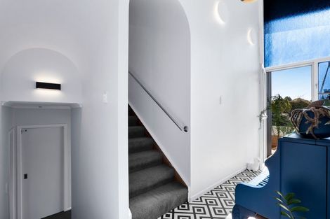 Photo of property in 17 Oberon Street, Stratford, 4332