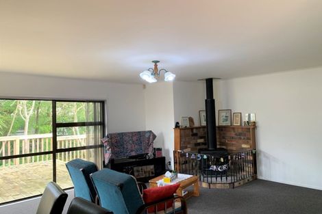 Photo of property in 9b Ribblesdale Road, Henderson, Auckland, 0612