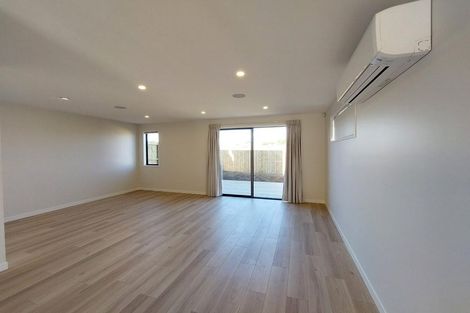 Photo of property in 29 Porowha Road, Westgate, Auckland, 0814