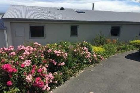 Photo of property in 29a Cannon Hill Crescent, Mount Pleasant, Christchurch, 8081