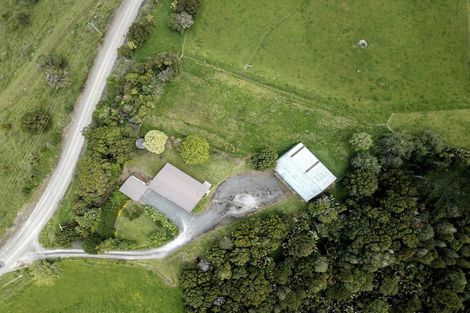 Photo of property in 132 Poyner Road, Ararua, Matakohe, 0594