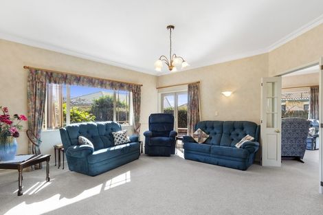 Photo of property in 28 Plateau Heights, Mount Maunganui, 3116