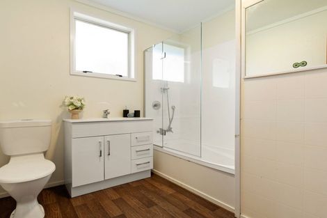 Photo of property in 7 Mckinley Place, Nawton, Hamilton, 3200