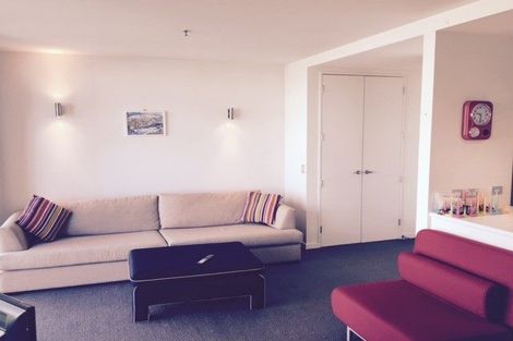 Photo of property in Montreaux Apartments, 5e/164 The Terrace, Wellington Central, Wellington, 6011