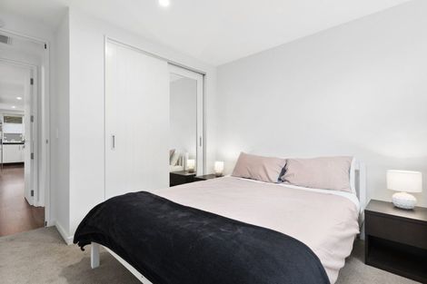 Photo of property in 1 Landsborough Lane, Wanaka, 9305