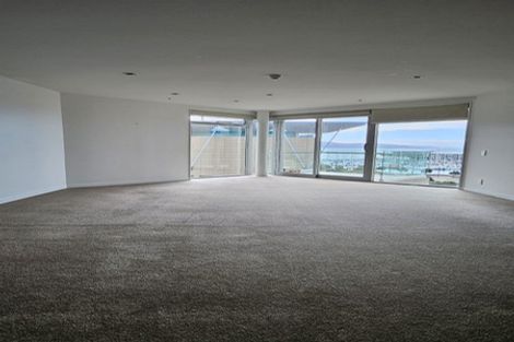 Photo of property in Piermont Apartments, 7d/82 Cable Street, Te Aro, Wellington, 6011