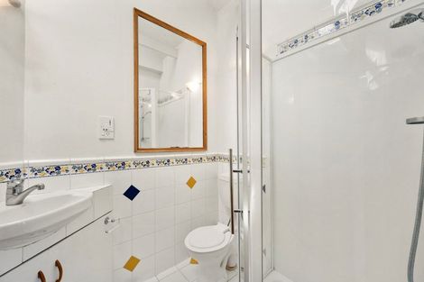 Photo of property in 74 Ellice Street, Mount Victoria, Wellington, 6011