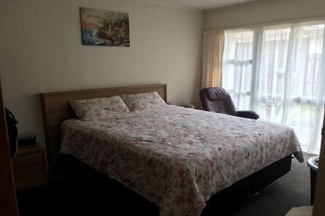 Photo of property in 4/25 Grande Vue Road, Hillpark, Auckland, 2102